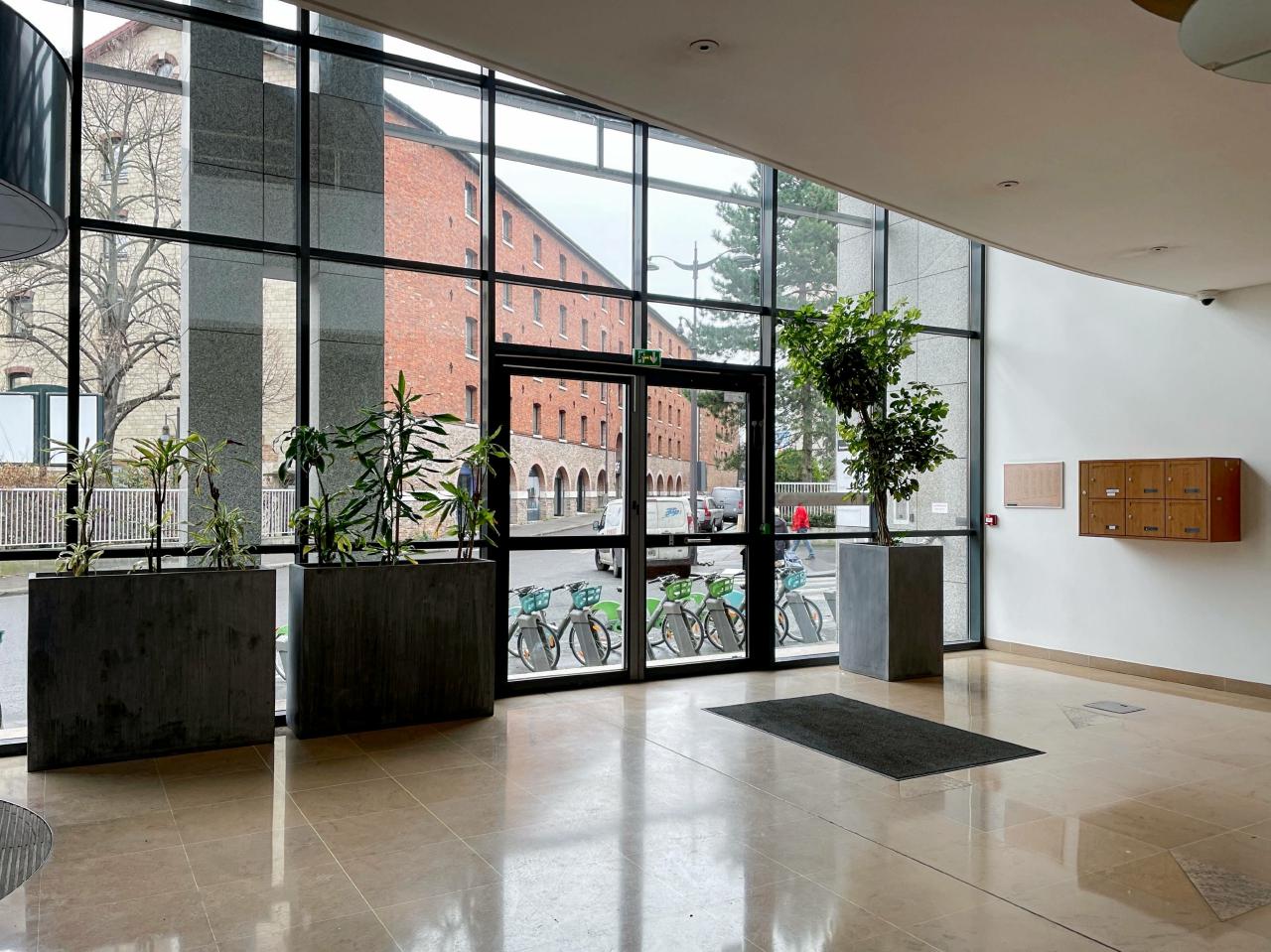 Bureau Paris 1986m² Location bureau Paris OLBUR2314634 1
